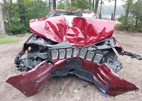 2019 Jeep Grand Cherokee Summit 4X4 z USA, uszkodzony, nr VIN 1C4RJFJG1KC620117